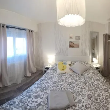 Hotel Plage Chambre Np : Dans F4 El Havre